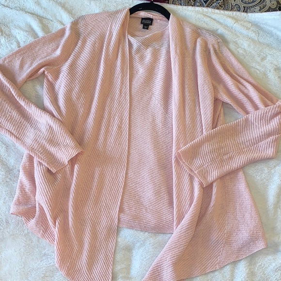 Eileen Fisher Tops - Eileen fisher 2 piece top linen